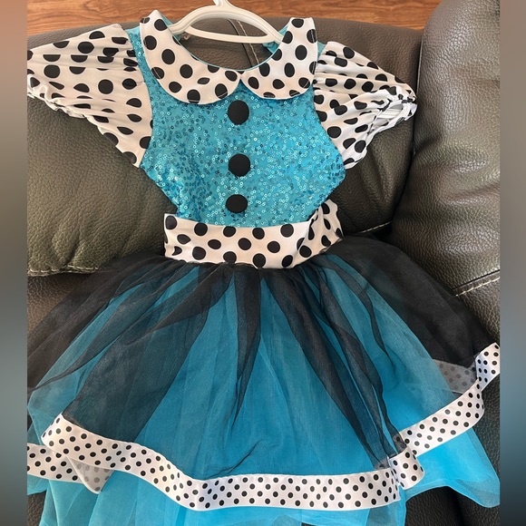 Dance dress - Picture 1 of 6
